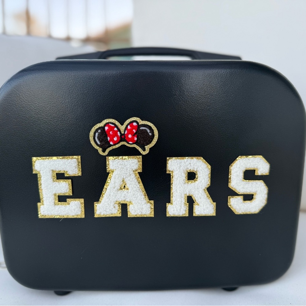 Storage travel hard shell case for Minnie Mouse ears - Picture 2 of 4